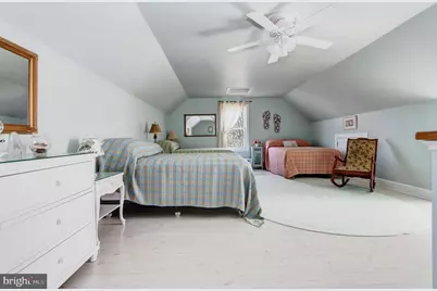 225 Windsor, Cape May, NJ 08204 - Photo 34