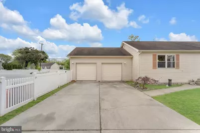 110 S 10th Street, Del Haven, NJ 08251 - Photo 2