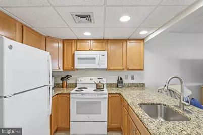 217 Beach Avenue #207, Cape May, NJ 08204 - Photo 12