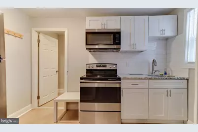 217-221 E Burk Avenue, Wildwood, NJ 08260 - Photo 16