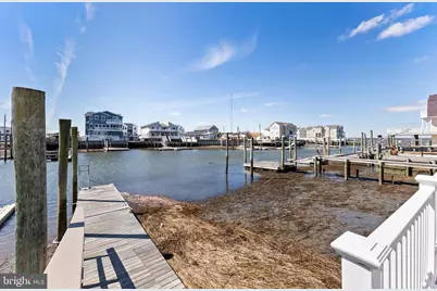 424 W 17th Avenue, Wildwood, NJ 08260 - Photo 8