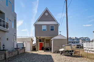 424 W 17th Ave, Wildwood, NJ 08260 - Photo 2