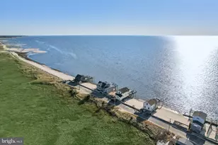 27 S Beach Ave, Cape May, NJ 08210 - Photo 4