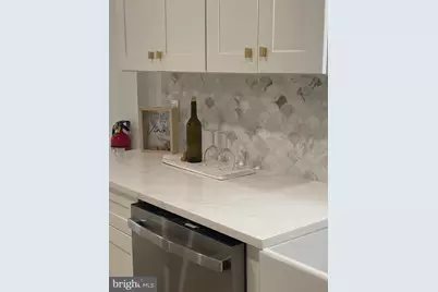 6 Lafayette Avenue, Villas, NJ 08251 - Photo 10