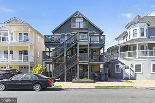 206 E Glenwood Ave, Wildwood, NJ 08260 - Photo 2