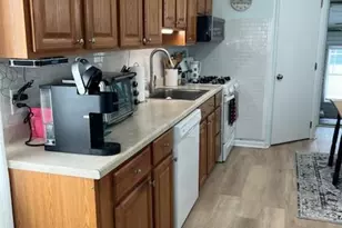 24 W Greenwood Ave, Villas, NJ 08251 - Photo 6