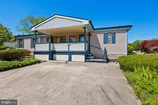 12 Breakwater Pl, Cape May, NJ 08204 - Photo 1