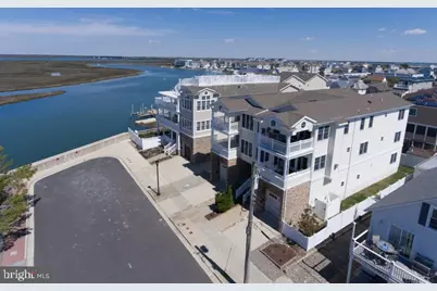 309 W 1st Avenue #309, North Wildwood, NJ 08260 - Photo 4
