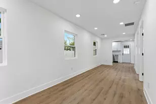 218 Woodland Ave, Villas, NJ 08251 - Photo 10