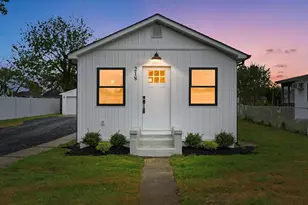 218 Woodland Ave, Villas, NJ 08251 - Photo 2
