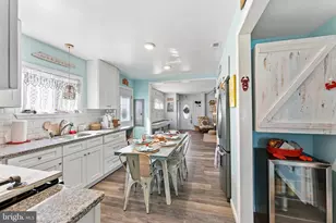 219 W 10th Ave, Wildwood, NJ 08260 - Photo 12