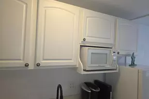 422 E 4th Ave, Wildwood, NJ 08260 - Photo 6