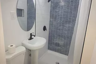 422 E 4th Ave, Wildwood, NJ 08260 - Photo 6