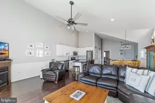 9 85th St, Sea Isle City, NJ 08243 - Photo 46