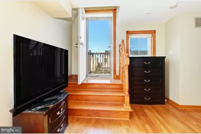 208 E Maple Avenue, Wildwood, NJ 08260 - Photo 16