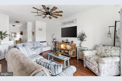 110 E Poplar Avenue #103, Wildwood, NJ 08260 - Photo 20