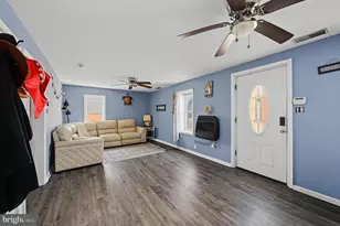 523 W Maple Ave, Wildwood, NJ 08260 - Photo 24