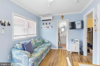 112 E 21st Avenue, Wildwood, NJ 08260 - Photo 6