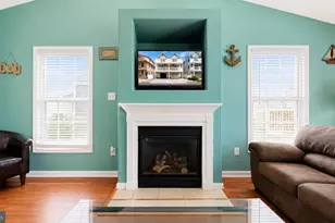 223 E Roberts Ave, Wildwood, NJ 08260 - Photo 12