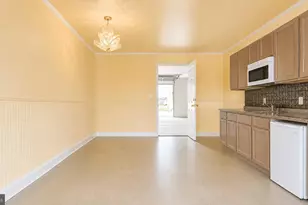 223 E Roberts Ave, Wildwood, NJ 08260 - Photo 46
