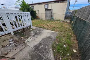 155 W Hand Ave, Wildwood, NJ 08260 - Photo 2