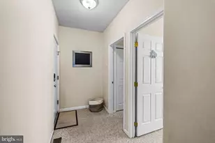 229 E Pine Ave, Wildwood, NJ 08260 - Photo 2
