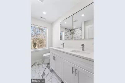 205 E Bates Avenue, Villas, NJ 08251 - Photo 66
