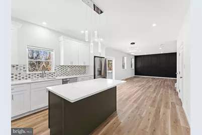 205 E Bates Avenue, Villas, NJ 08251 - Photo 14