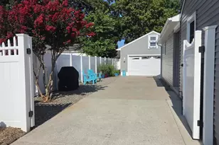 406 Adriatic Ave N, Cape May, NJ 08204 - Photo 2