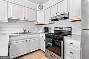 415 W Bennett Ave, Wildwood, NJ 08260 - Photo 24