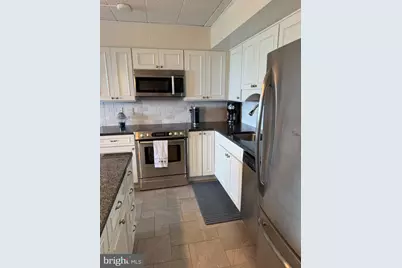 66 20th Street E #203, Avalon, NJ 08202 - Photo 8