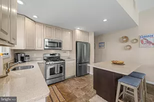 128 38th St, Sea Isle City, NJ 08243 - Photo 10