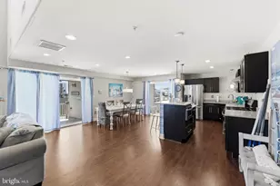 225 E Bennett Ave, Wildwood, NJ 08260 - Photo 32