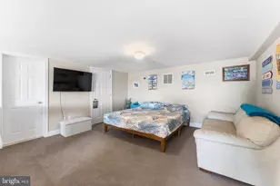225 E Bennett Ave, Wildwood, NJ 08260 - Photo 12