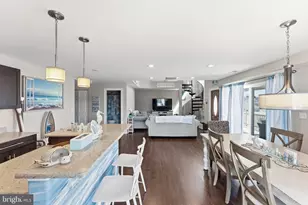 225 E Bennett Ave, Wildwood, NJ 08260 - Photo 10