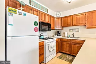 415 W Bennett Ave, Wildwood, NJ 08260 - Photo 16