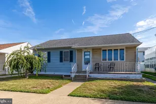 107 E Hollywood Ave, Wildwood, NJ 08260 - Photo 32