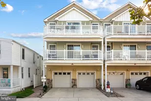 420 Roberts Ave, Wildwood, NJ 08260 - Photo 1