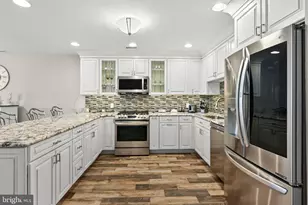 301 E Rochester Ave, Wildwood, NJ 08260 - Photo 10