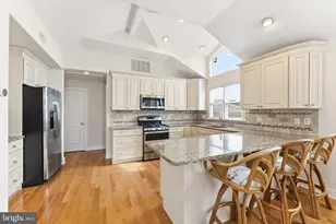 107 E 83rd St, Sea Isle City, NJ 08243 - Photo 8