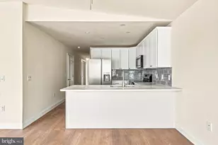 121 E Maple Ave, Wildwood, NJ 08260 - Photo 20