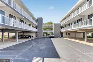 921 921 Wesley Ave Unit B25 Ave, Ocean City, NJ 08226 - Photo 4