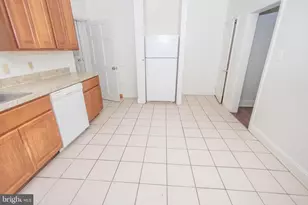 132 State St, Glassboro, NJ 08028 - Photo 16