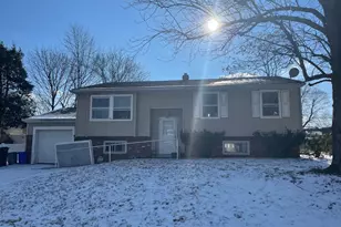 136 Vanderbilt Ave, Woodbury Heights, NJ 08097 - Photo 2