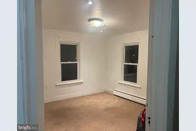 28 E Adams Street, Paulsboro, NJ 08066 - Photo 12