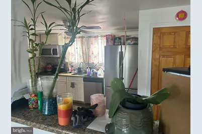 28 E Adams Street, Paulsboro, NJ 08066 - Photo 10