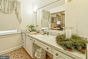 10 Lake Dr, Woodbury, NJ 08096 - Photo 24