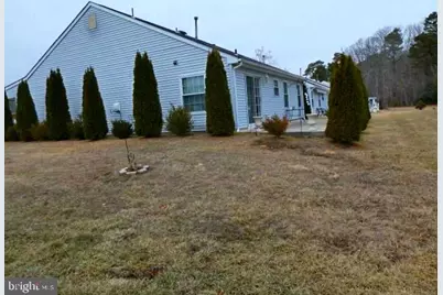 501 Trinidad Boulevard, Monroe Township, NJ 08094 - Photo 4