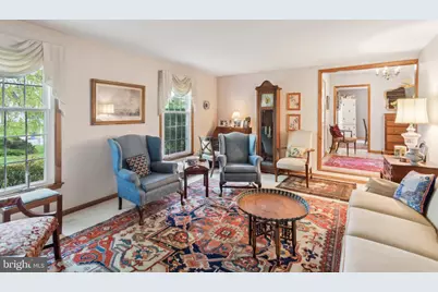 9 Still Run Drive, East Greenwich Township, NJ 08056 - Photo 6