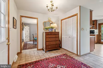 9 Still Run Drive, East Greenwich Township, NJ 08056 - Photo 4